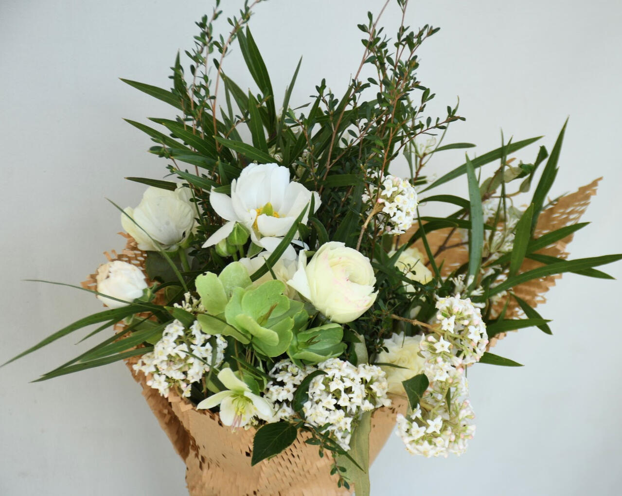 Bush Moon Spring Bouquet Whites
